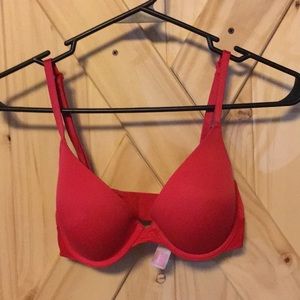 Victoria’s Secret Pink bra